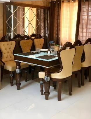 2bhk AC furnished villa close to Bhopal Airport Villa in India