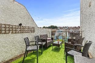 The Pennines - Close to town, beach and shops Vacation rental in Wales