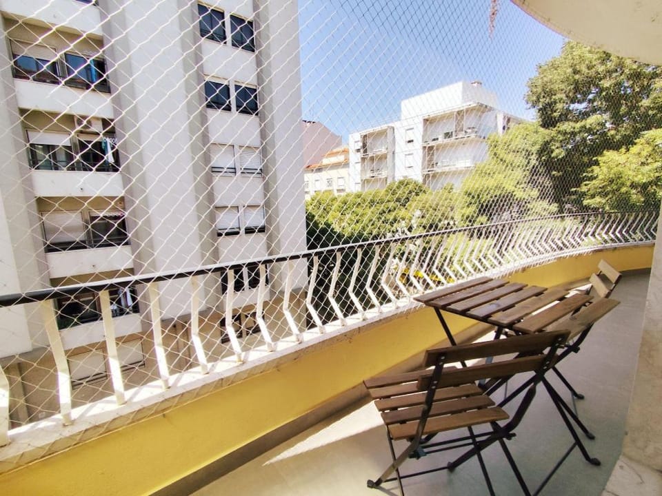 BRAND NEW 2BR Apartment in Alcântara Apartment in Lisbon