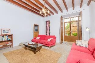 Can Romaguera in Algaida Villa in Pla de Mallorca