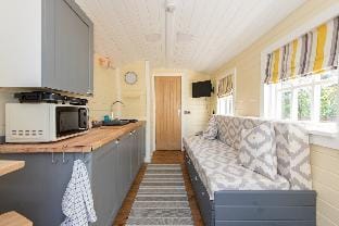 Elsie's Retreat Vacation rental in England