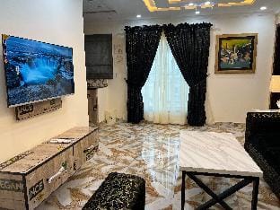 D Suites Hotel Apartments Apartment in Lahore