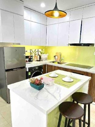 Lakeside /2Bedrooms/Vinhome D’capitale06/HighRise Apartment in Laos