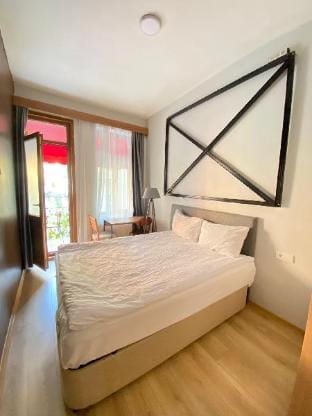 Cozy Suite with balcony - On the Kadıköy  Apartment in Istanbul