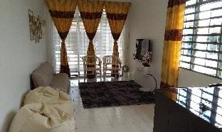 AL-DHAKIYA HOMESTAY Vacation rental in Kedah