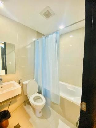 Attractive 1 br w/ pool & beach Vacation rental in Lapu-Lapu City