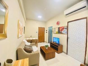 Cozy and relaxing condo w/ beach Vacation rental in Lapu-Lapu City