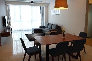 Cozy Luxury~~Suite near the quay  #Gym&Pool&Sauna# Vacation rental in Penang