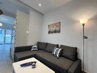 Mininal Omonoia Central Studio apartment Apartment in Athens