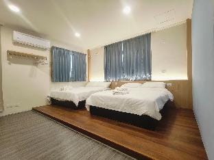 golden NO. h168 courtyard Vacation rental in Hengchun Township