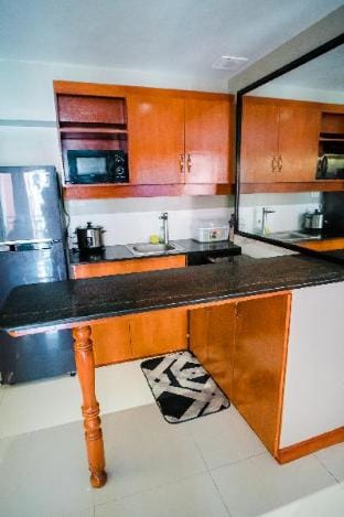 Comfy and spacious Condo near Mactan Airport Apartment in Lapu-Lapu City