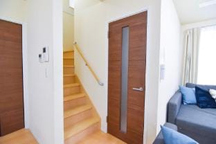 4LDK 100m² 2 min Namba 4 min Tennoji Free parking Vacation rental in Osaka