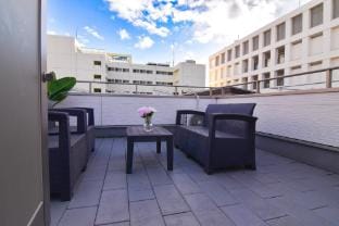 4LDK 100m² 2 min Namba 4 min Tennoji Free parking Vacation rental in Osaka