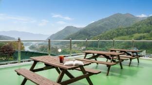 gapyeong newcastle pension Bed and Breakfast in Gyeonggi-do