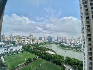 Vinhome D'capitale Studio Lake View - Lara Housing Apartment in Laos