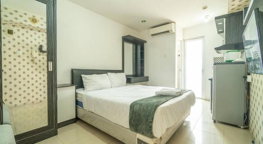 Lovely & safe Studio @Bassura City Netflix & chill Apartment in Jakarta
