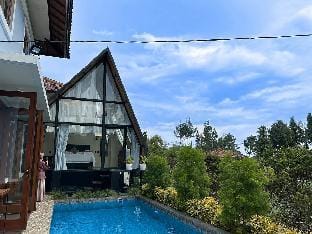Villa Bandung Lembang Mini Cabin & Private Pool Villa in Parongpong