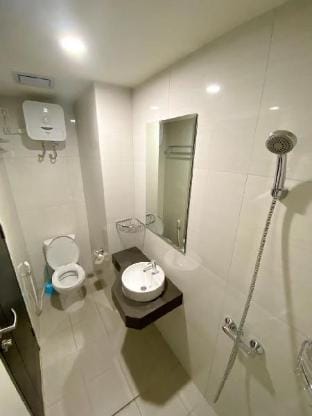 Deluxe & Cozy 1BR in Citra Plaza Nagoya Apartment in Riau Islands, Indonesia