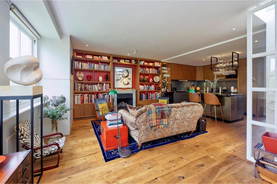 Stunning and unique 2 bedroom apartment in Little Venice  West London Apartment in City of Westminster