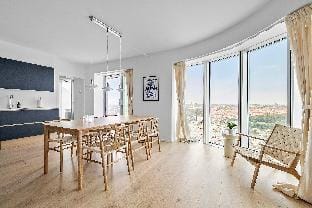 Penthouse suite on 35th floor Apartment in Aarhus