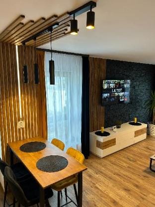 Happy Home Apartment in Romania