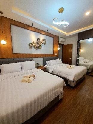THE ZENITH 7BR Villa Private Pool Mountain View Villa in West Java