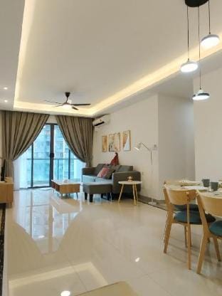 R&F HomeStay888 Apartment in Johor Bahru