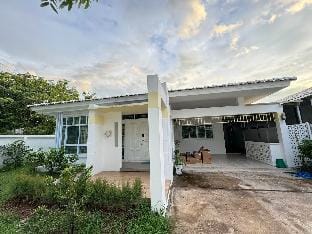 Arunvipa Nong Khai อรุณวิภา หนองคาย Vacation rental in Vientiane Prefecture, Laos