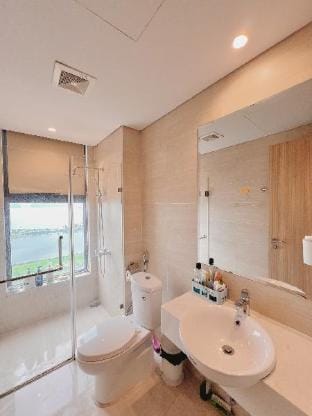 bloom''house Apartment in Laos
