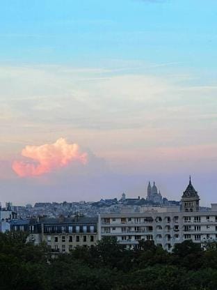 Montparnasse Aoki's Sweet Room Apartment in Paris