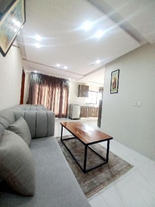 Stunning Lux 1 BR Urban Loft in LHR Vacation rental in Lahore