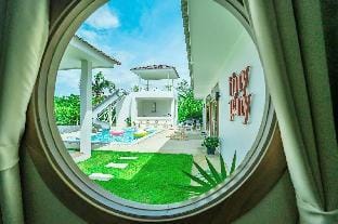 Tiny Piny Pool Villa Nakhon Pathom Villa in Thailand