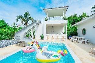 Tiny Piny Pool Villa Nakhon Pathom Villa in Thailand
