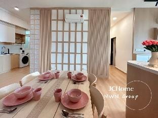 Oishi Japan 2 BedRoom 6 Pax City view 5min CIQ Vacation rental in Johor Bahru