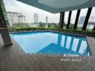Sunset View Couple Room Hotel style | Twin Tower Vacation rental in Johor Bahru