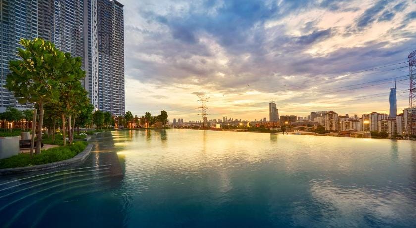 MVertica 3br Kuala Lumpur near TRX Sunway Velocity Apartment in Federal Territory of Kuala Lumpur