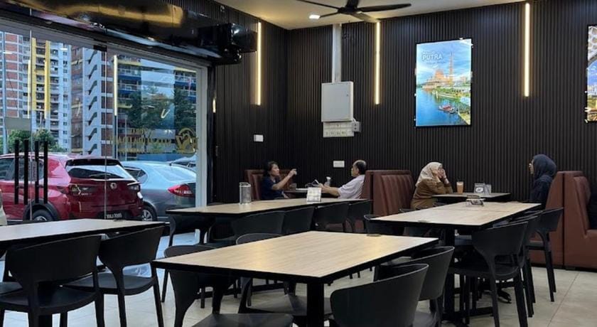 MVertica 3br Kuala Lumpur near TRX Sunway Velocity Apartment in Federal Territory of Kuala Lumpur