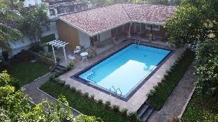 Saveska Apartments-Non Residents only Apartment in Western Province