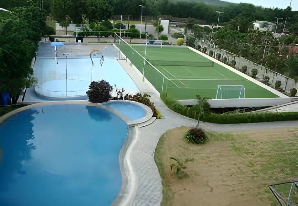 Rainbow Resort Hotel in Secunderabad