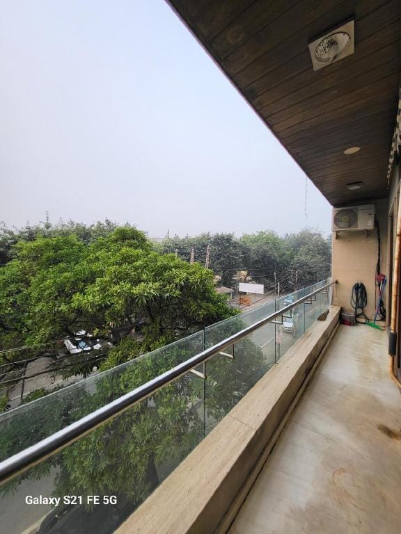 BnBBuddy Athulyam Homestay, Shalimar Bagh Apartment in Delhi