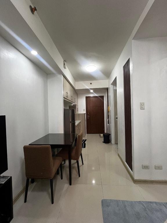 RGB Apartment - Pioneer, Mandaluyong! Apartment in Mandaluyong