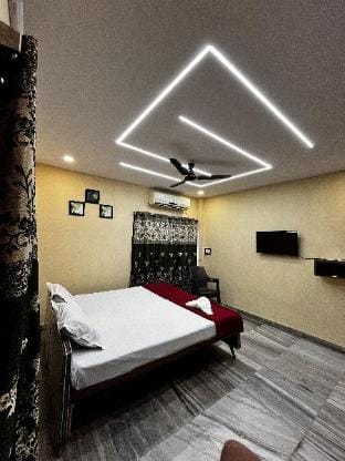 Destinedge's Padmavathi Guest House Vacation rental in Visakhapatnam