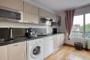 Grand studio Cosy Proche Paris Apartment in Île-de-France