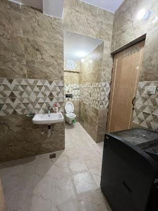 Fortune Home Service Apartment 1 Bhk L-73A,Saket Apartment in New Delhi