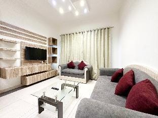 Lovely & Spacious 1 Bedroom Apartment With 2 Beds  Apartment in Dubai