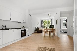 Inner City Grand Escape Apartment in Aarhus