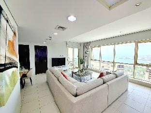 Panoramic view next to JBR beach Vacation rental in Dubai
