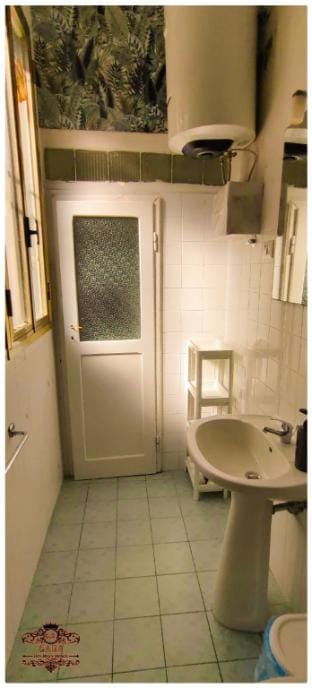 Gara Holiday Home Love Blue- Bologna Airport Suite Apartment in Bologna