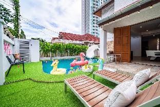 Villa 53 Wongamat 4BR, 300M from The beach Vacation rental in Pattaya City