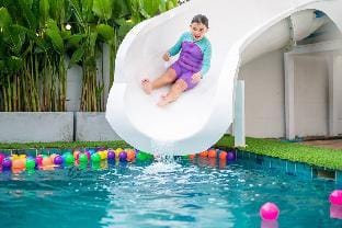 Villa 53 Wongamat 4BR, 300M from The beach Vacation rental in Pattaya City
